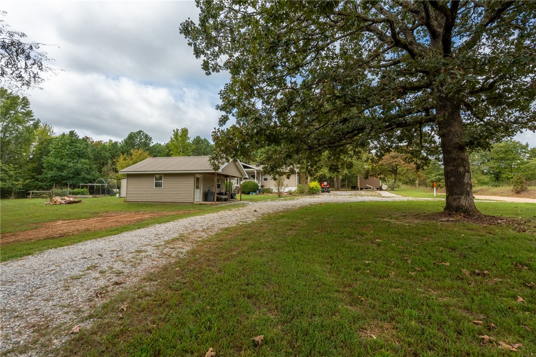main property photo 30