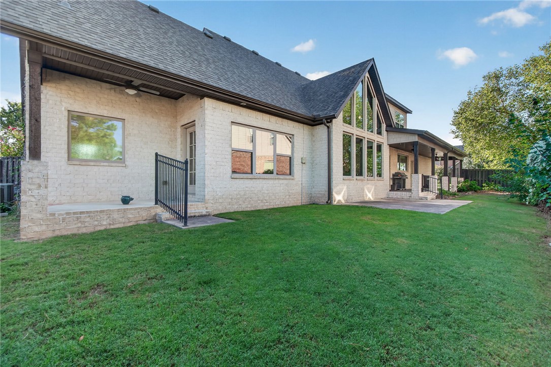 main property photo 35