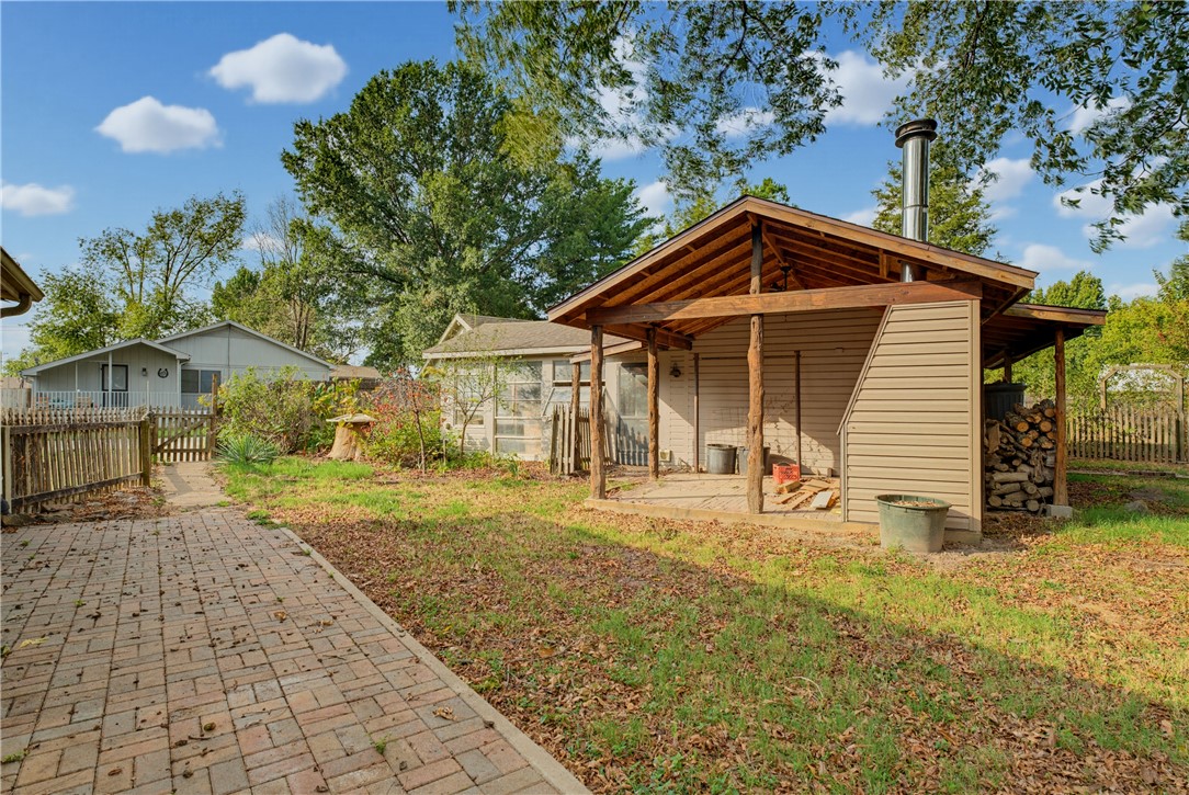 main property photo 27