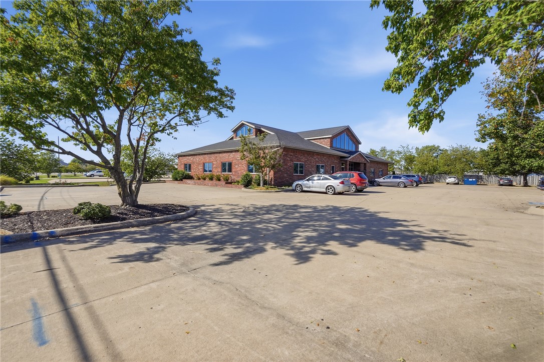 main property photo 17