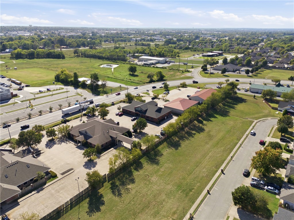 main property photo 22