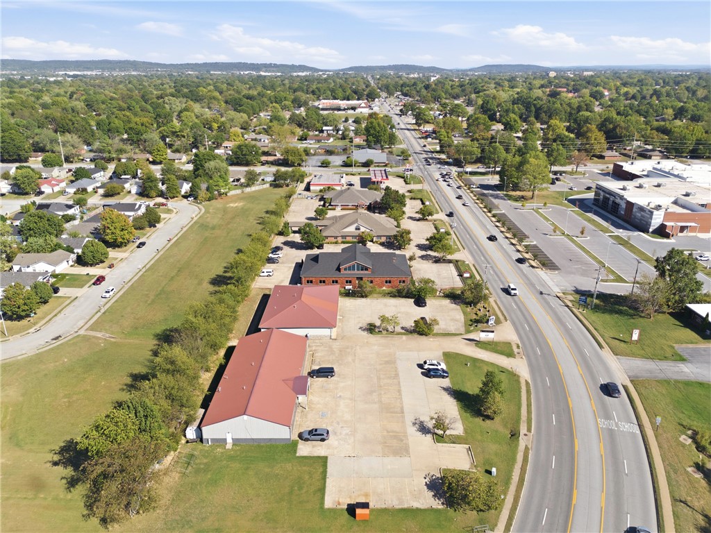 main property photo 25