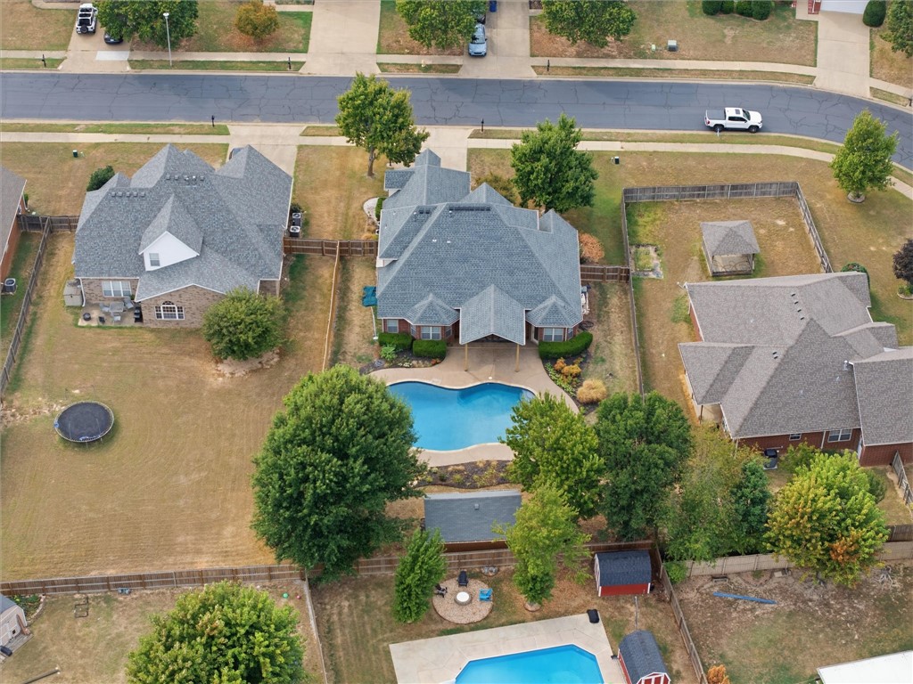 main property photo 47