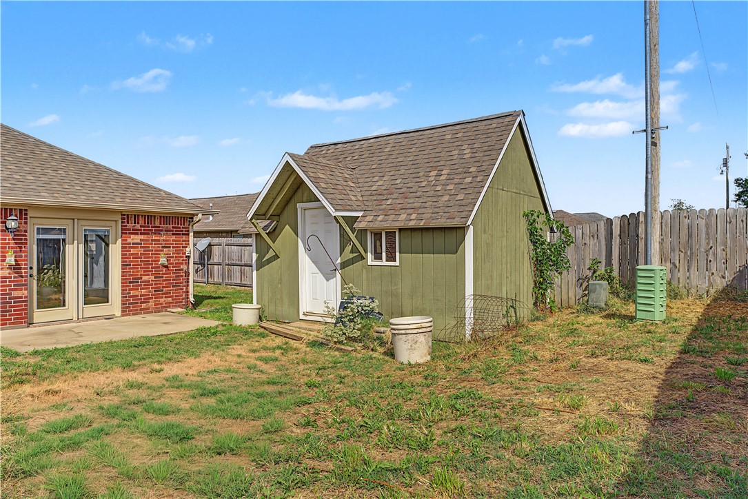 main property photo 26