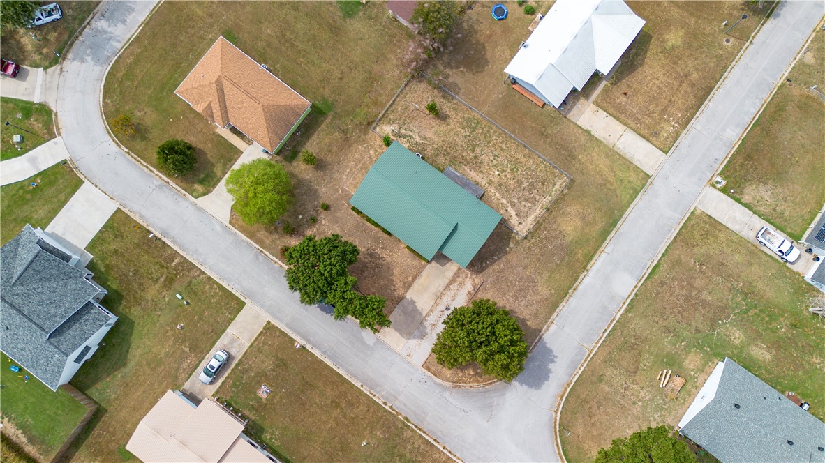 main property photo 16