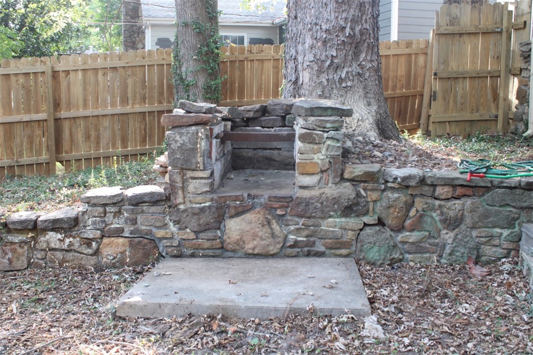 main property photo 34