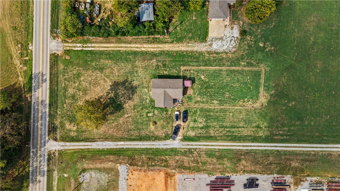 main property photo 24