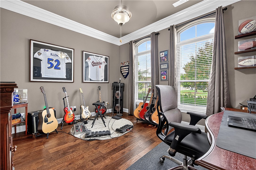 main property photo 17