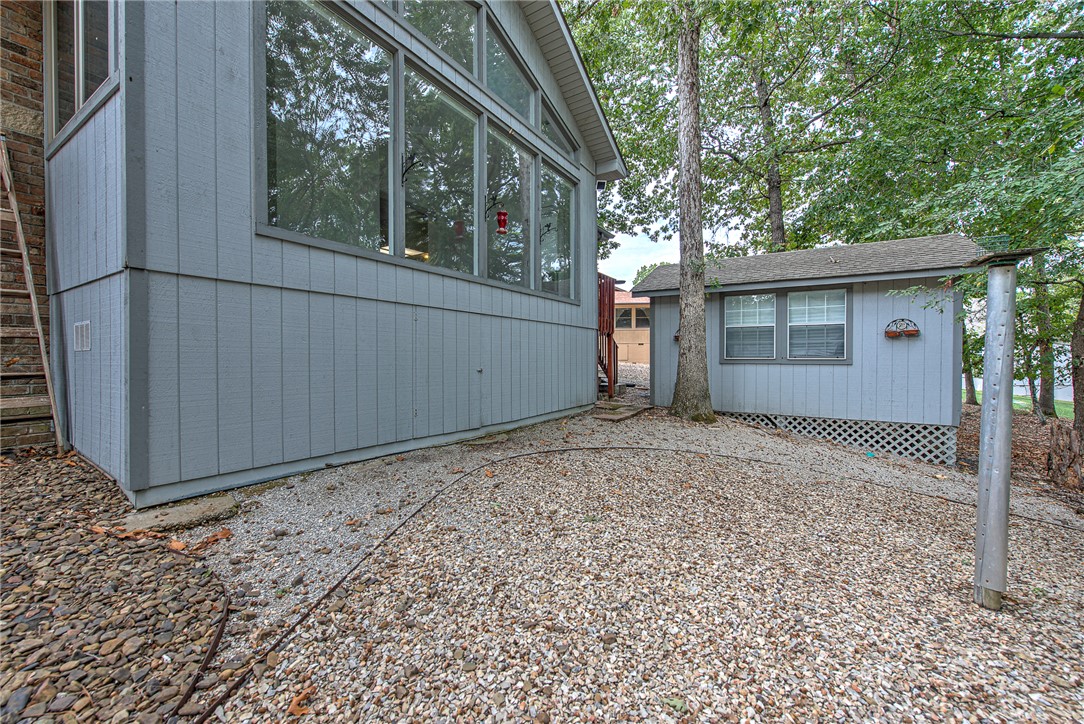 main property photo 25
