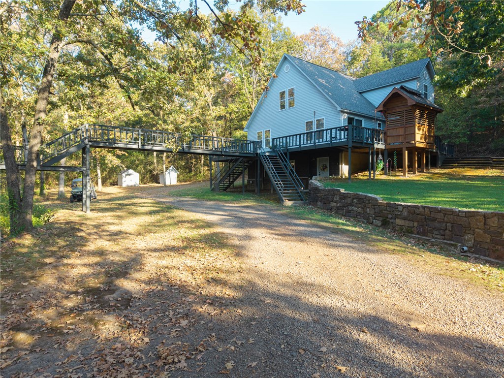 main property photo 11
