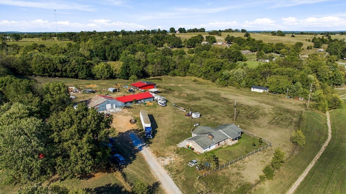 main property photo 20