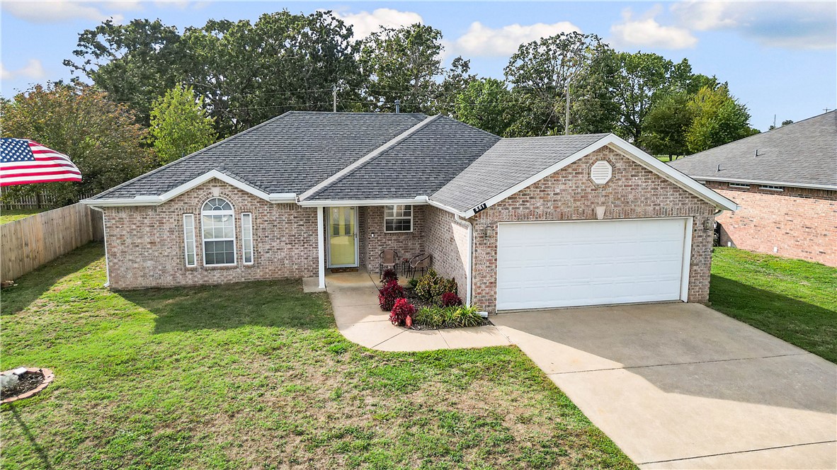 main property photo 5