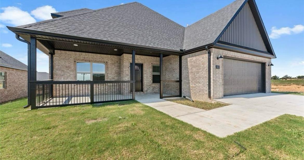 main property photo 2