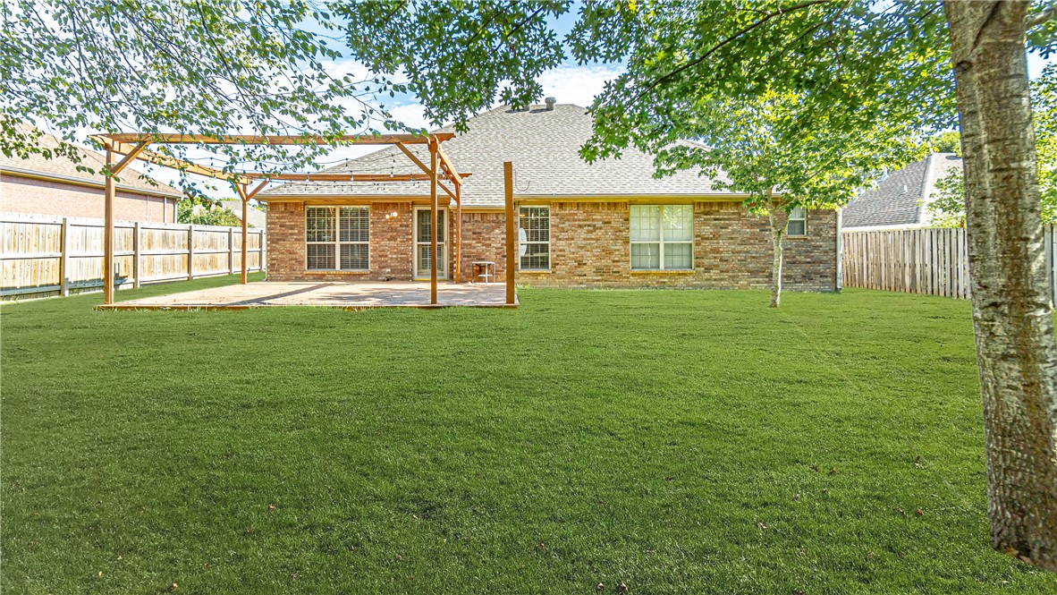 main property photo 21