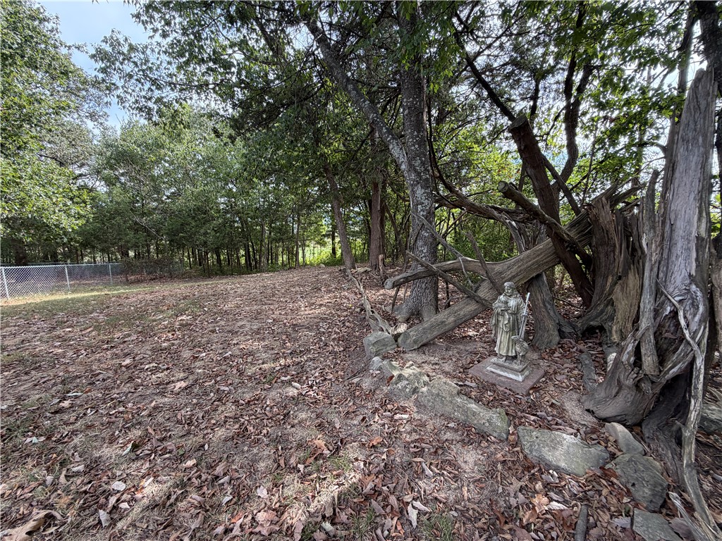 main property photo 36