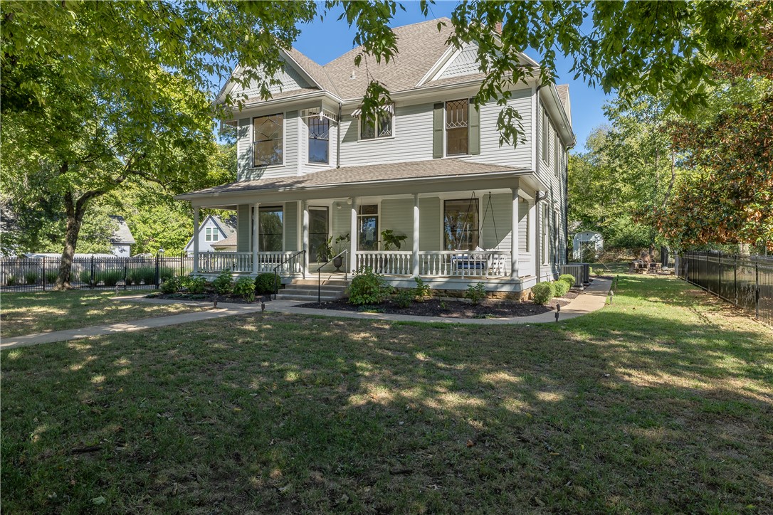 main property photo 2