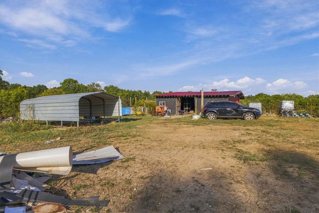 main property photo 8