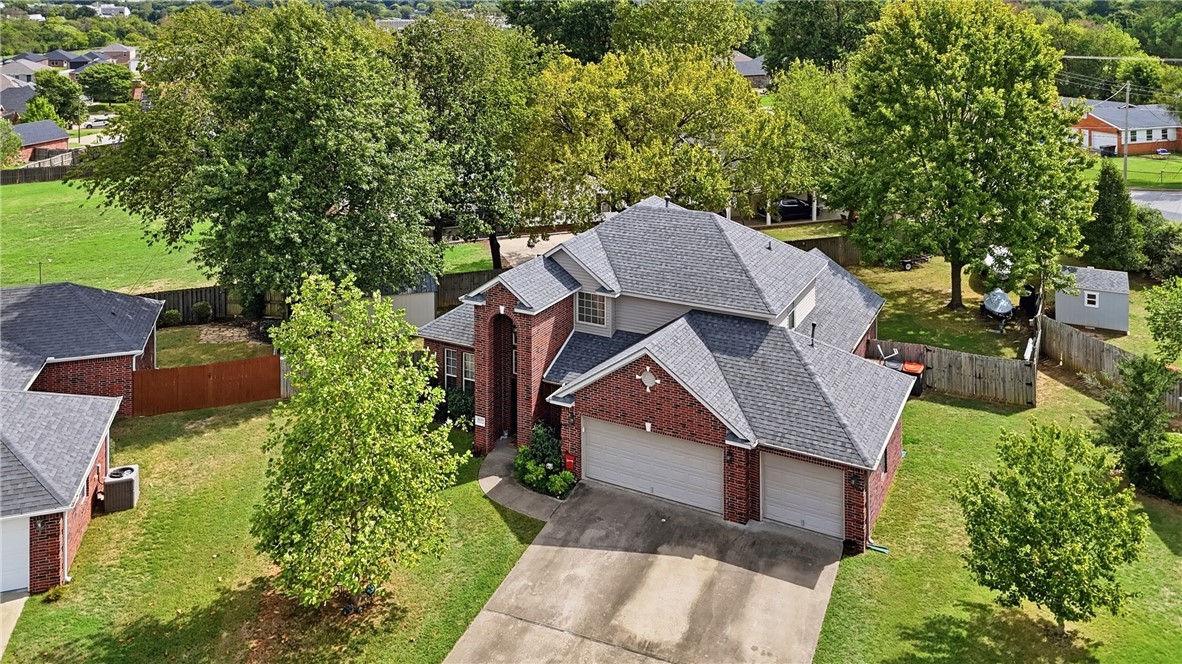 main property photo 19
