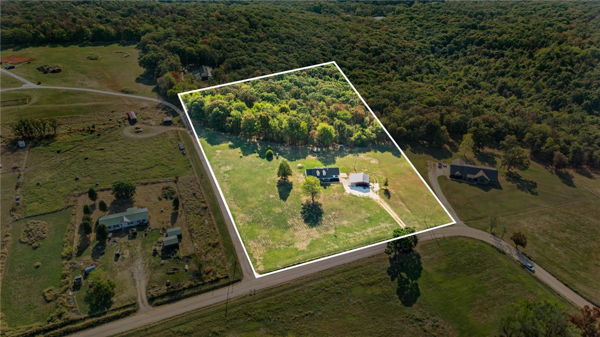 main property photo 36