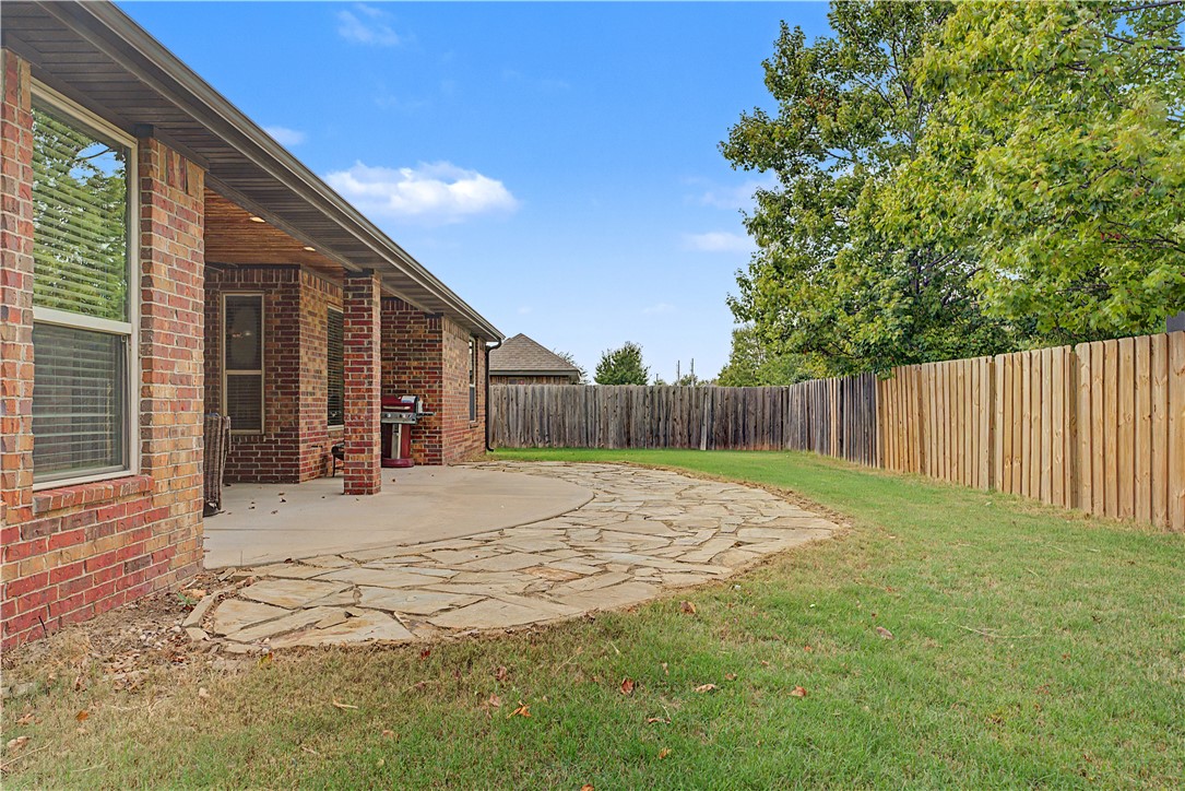 main property photo 27