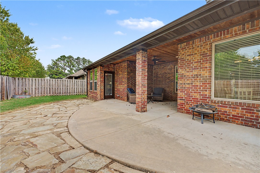 main property photo 29