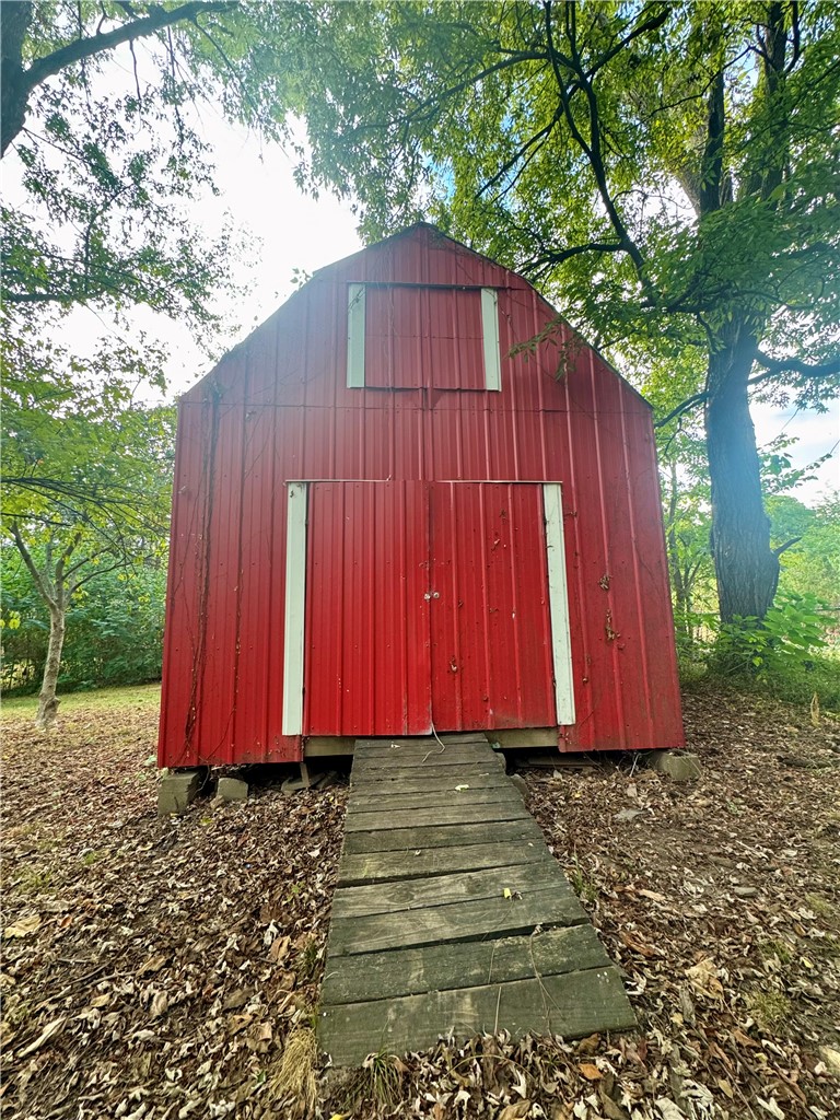 main property photo 15