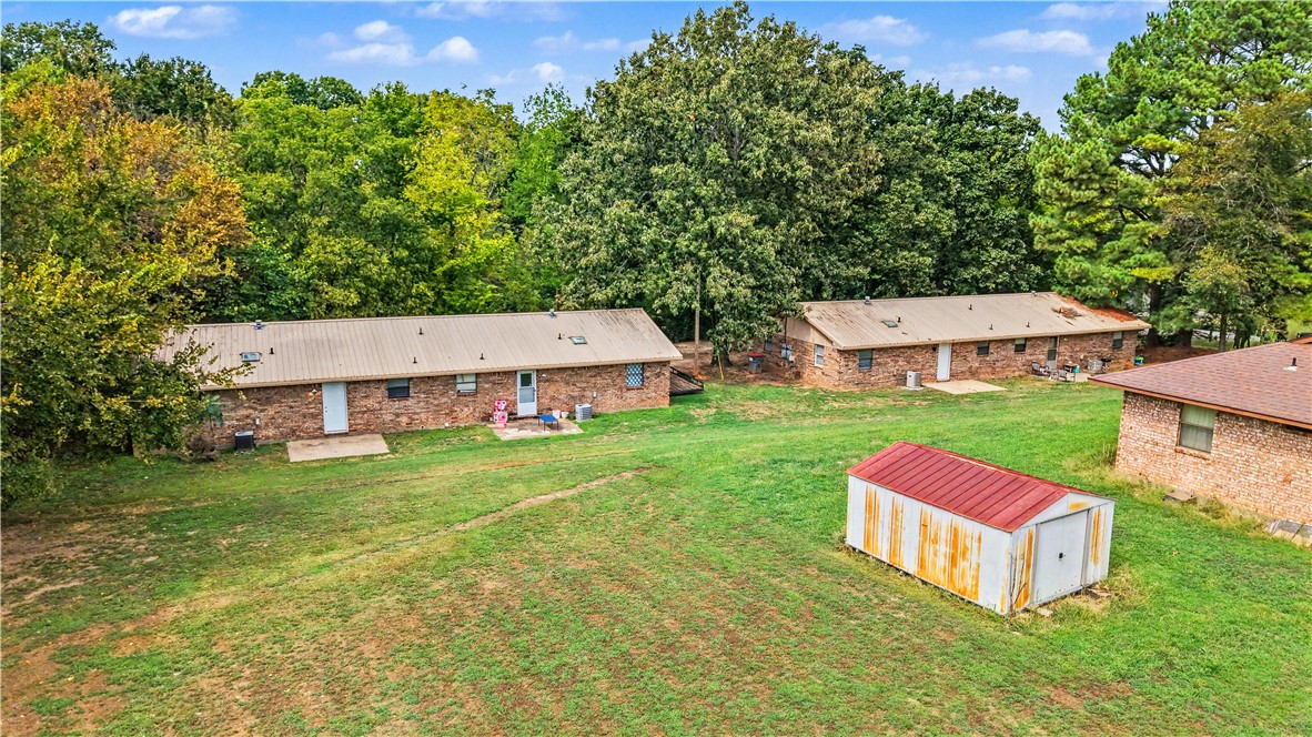main property photo 25