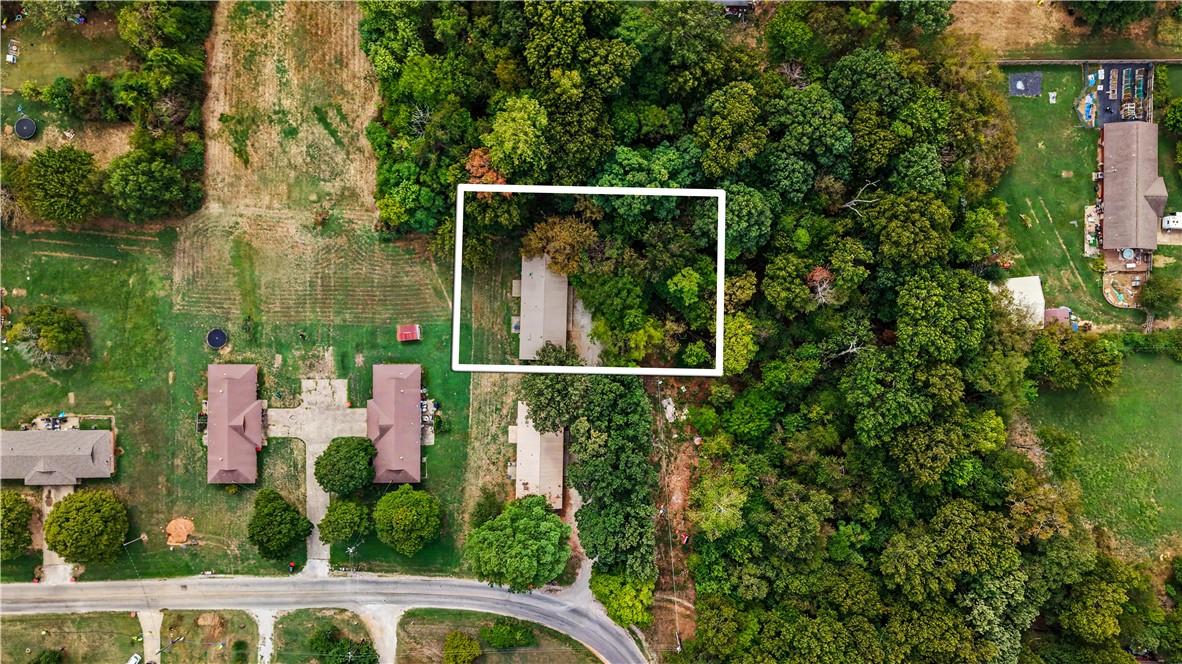 main property photo 31
