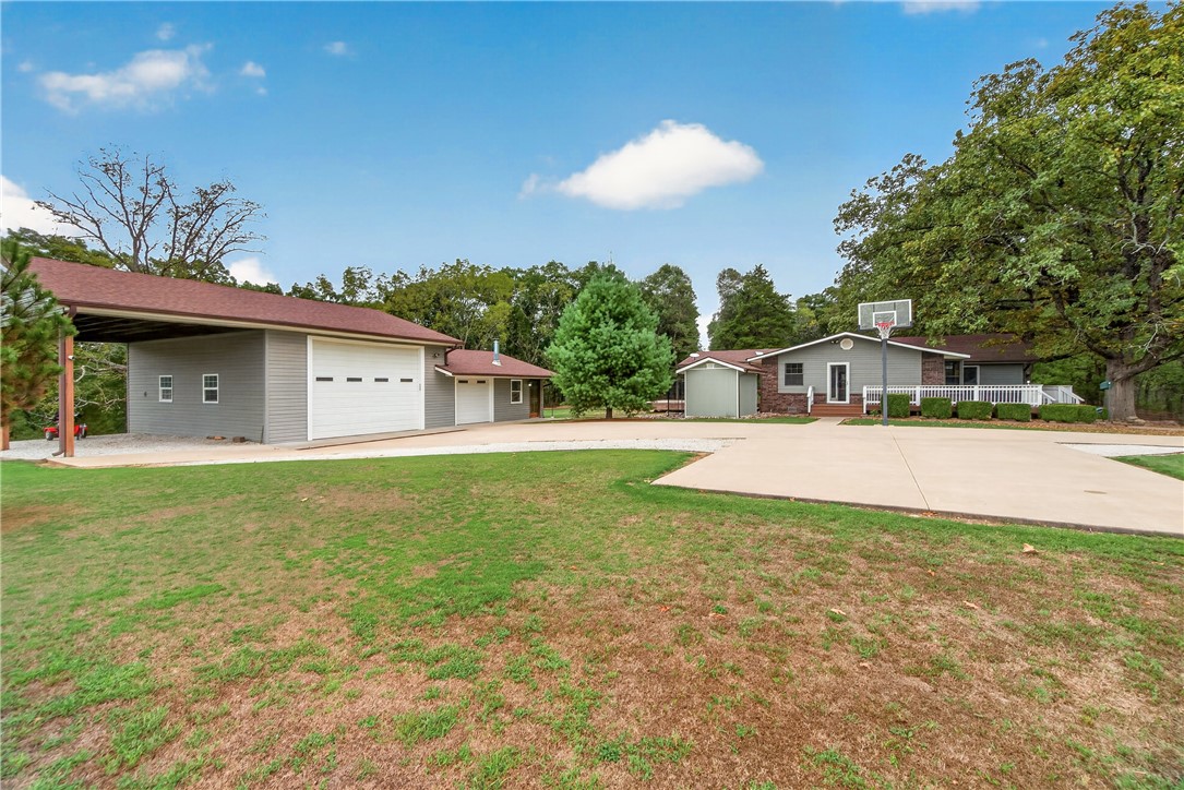main property photo 31