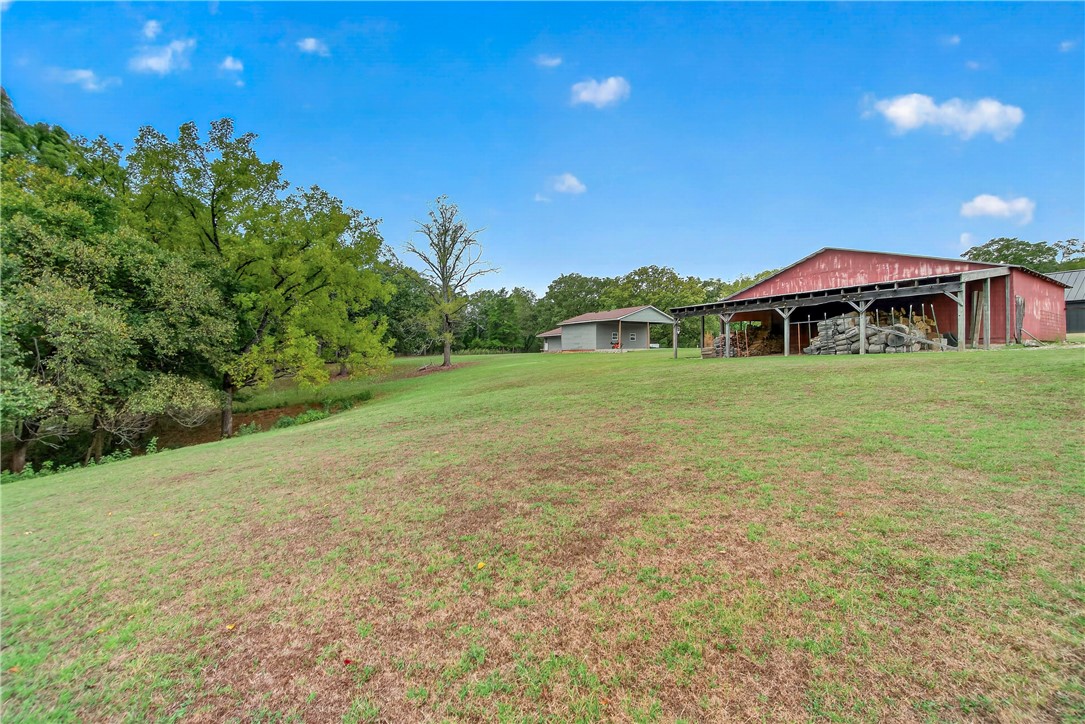 main property photo 37