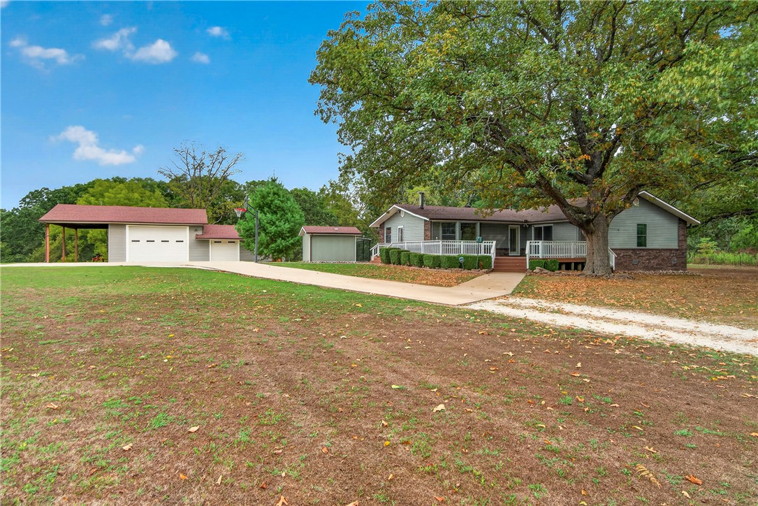 main property photo 45