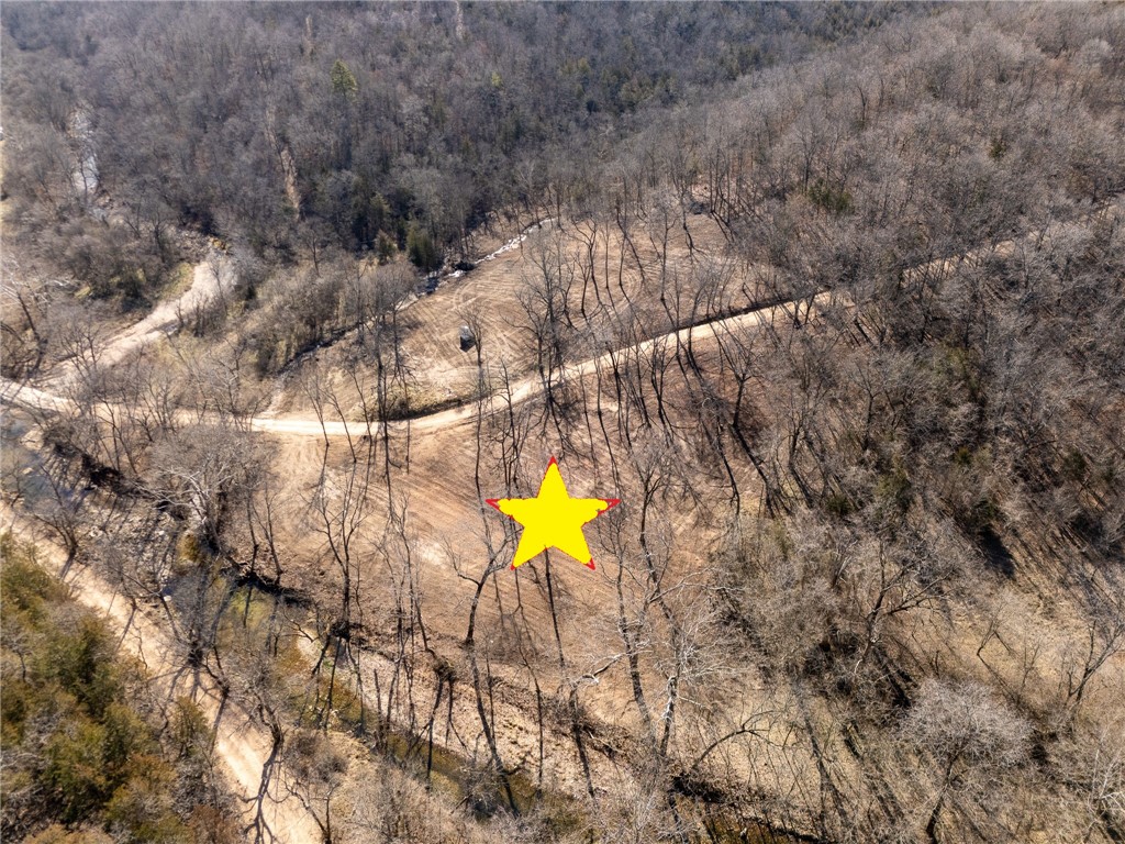 main property photo 32