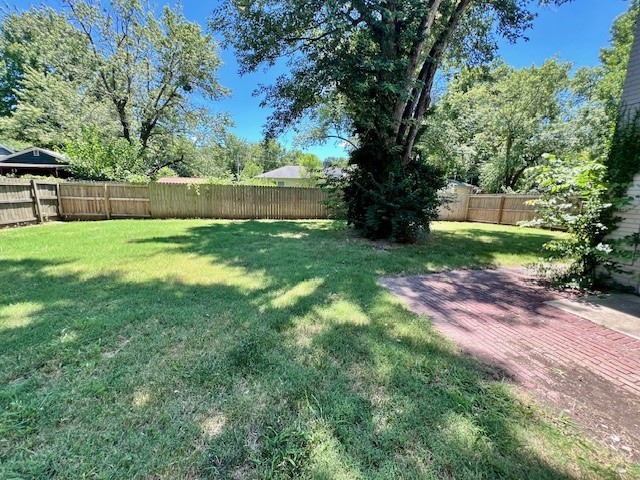 main property photo 11