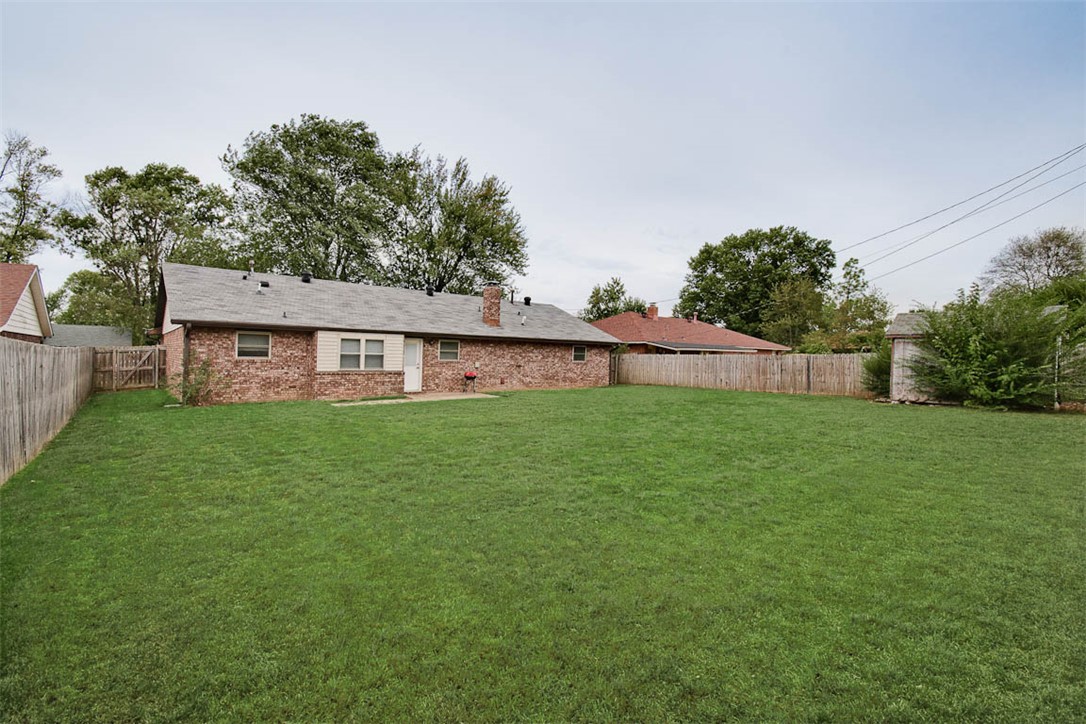 main property photo 18