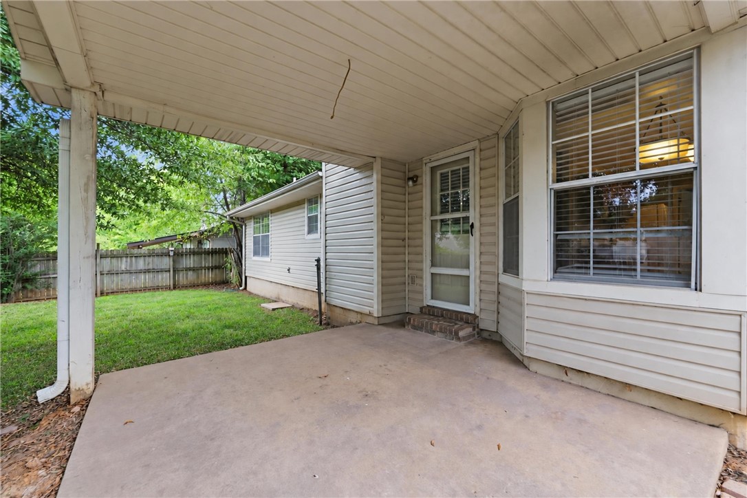 main property photo 17