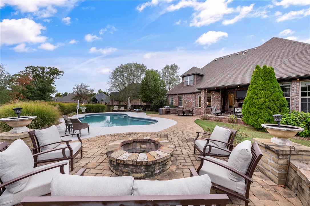 main property photo 22