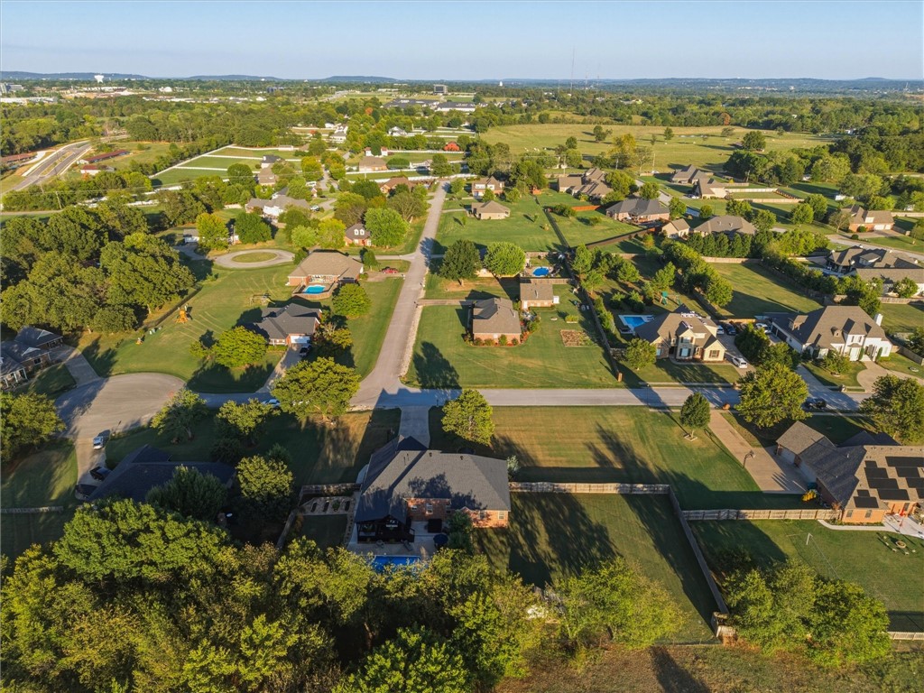 main property photo 45