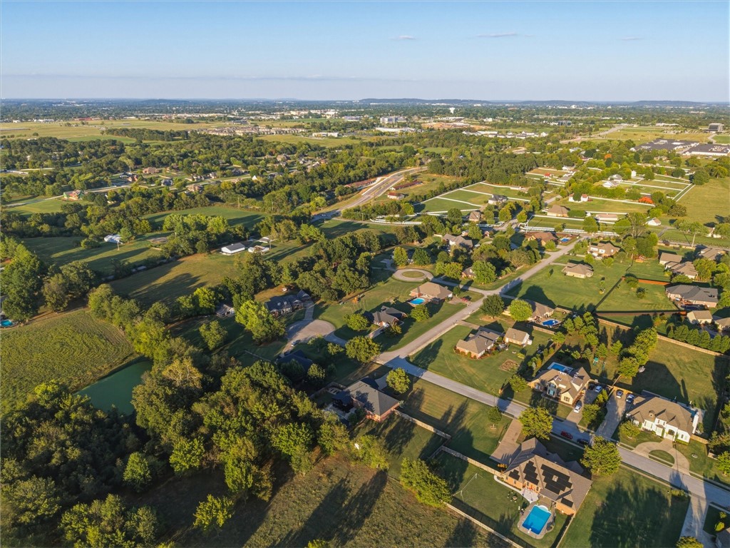 main property photo 50