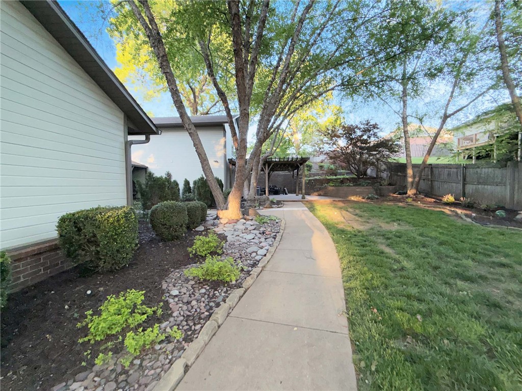 main property photo 43
