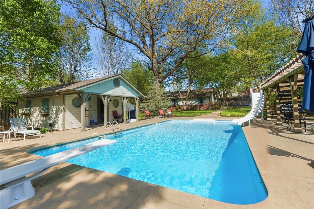 main property photo 47