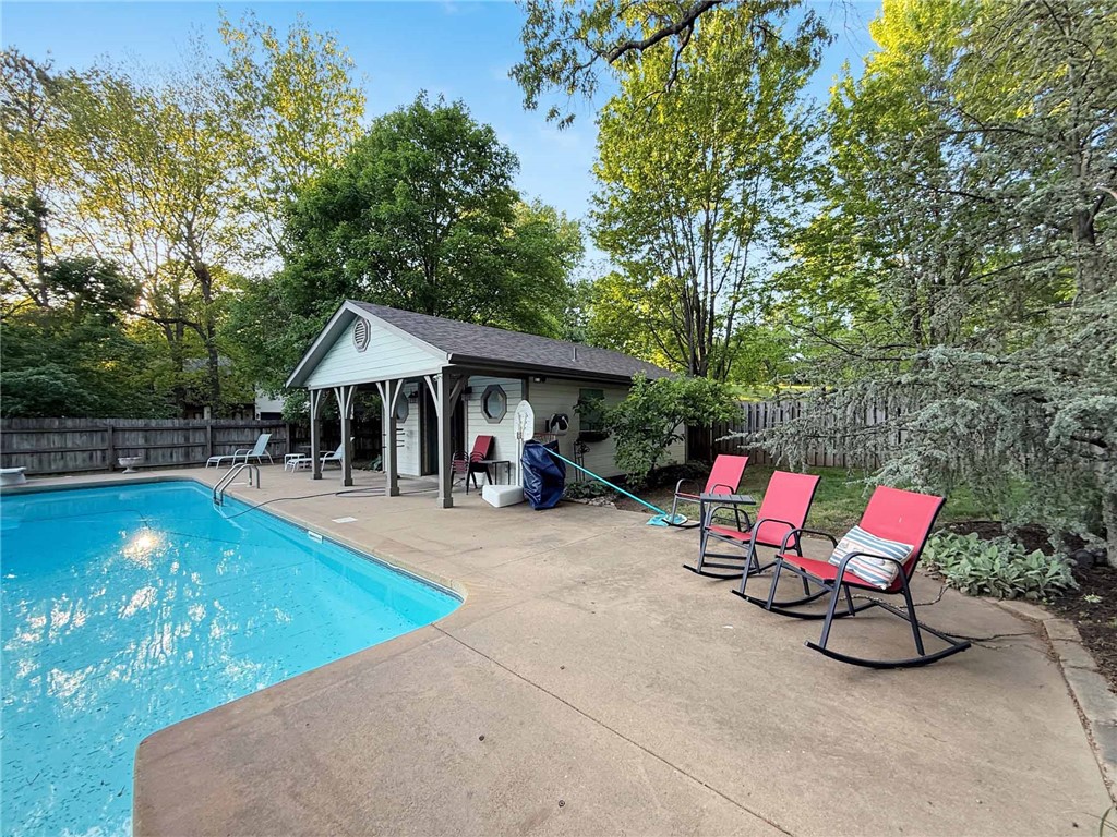 main property photo 49