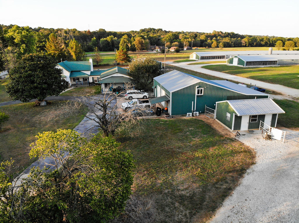 main property photo 13