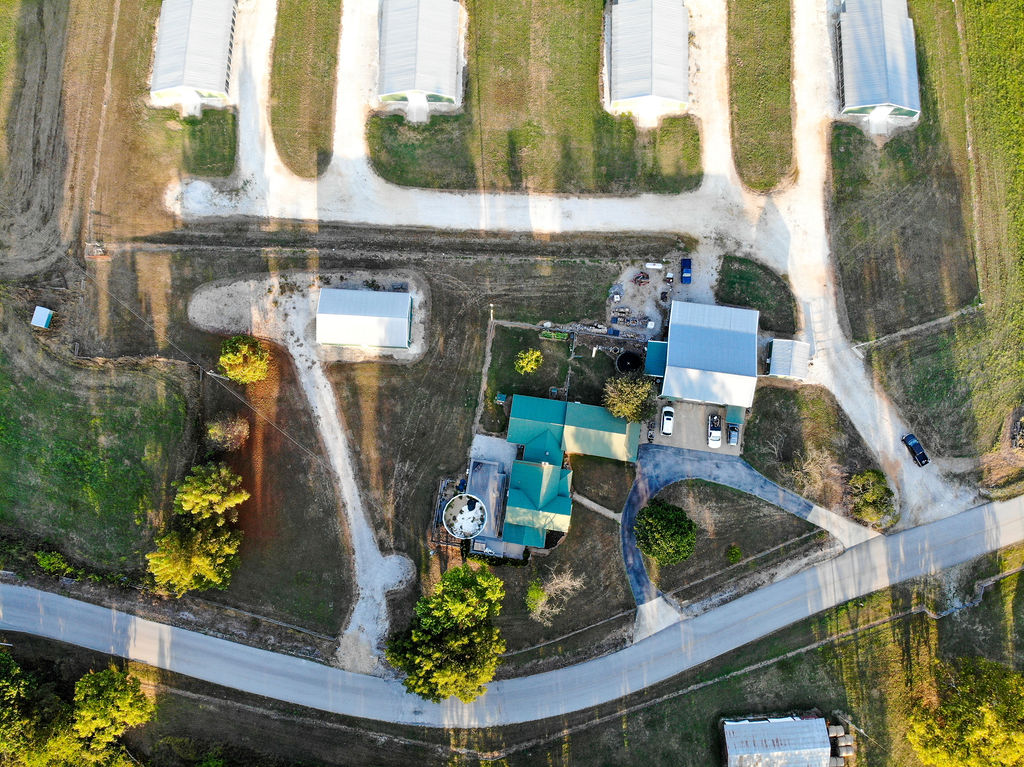 main property photo 7