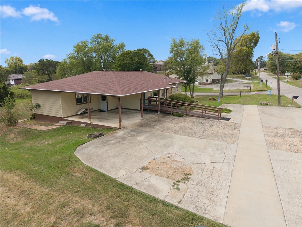 main property photo 13