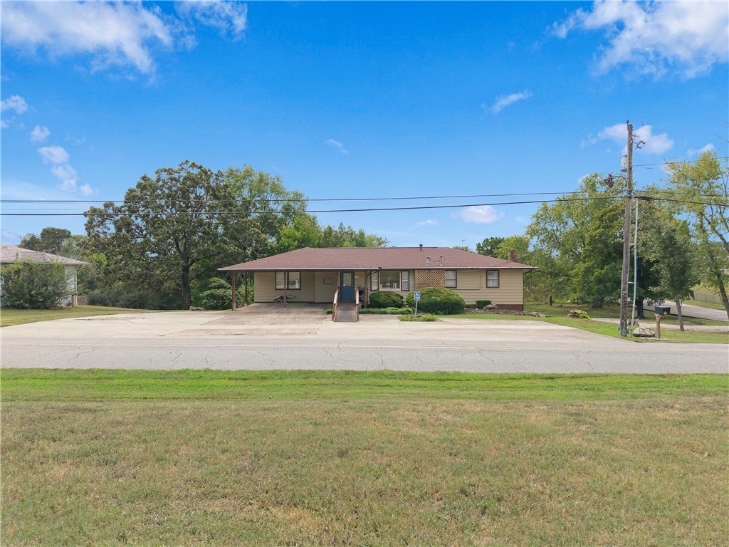 main property photo 36