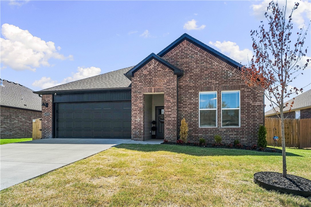 main property photo 22
