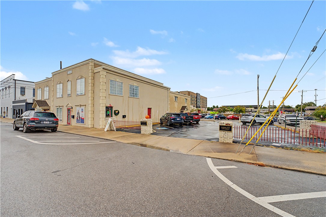 main property photo 1