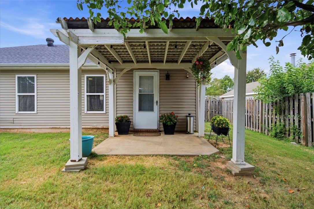 main property photo 14