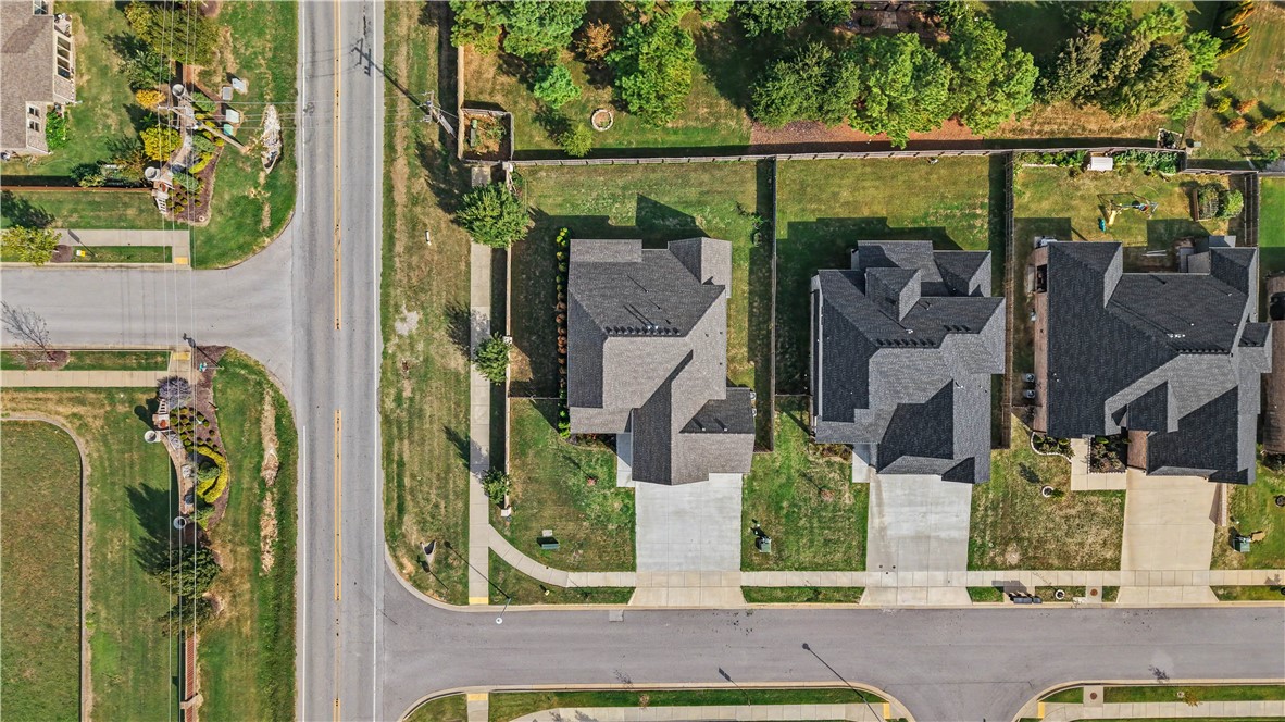 main property photo 43