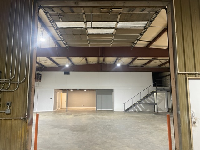 main property photo 12